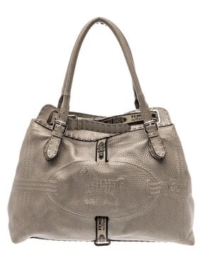 ✨ Fendi Selleria Metallic Silver Leather Shoulder Bag ✨